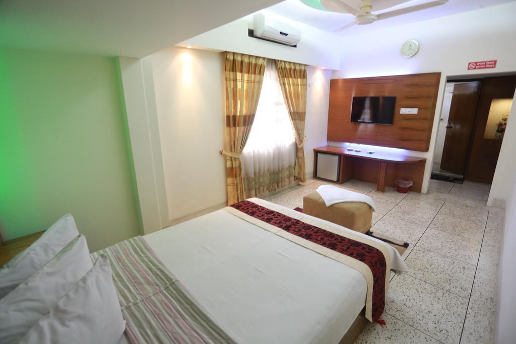 Nagar Valley Hotel Ltd. Dhaka Eksteriør bilde