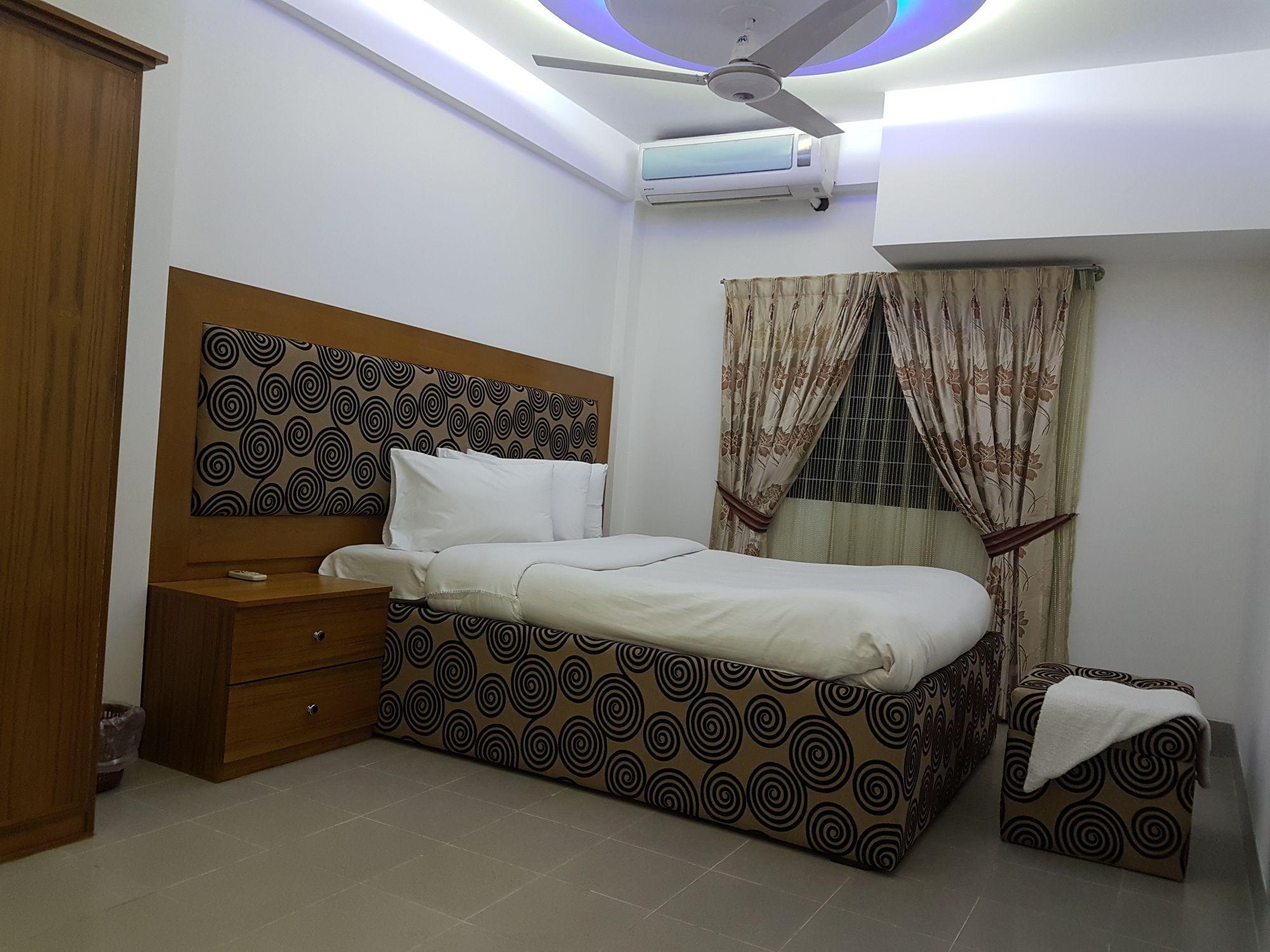 Nagar Valley Hotel Ltd. Dhaka Eksteriør bilde