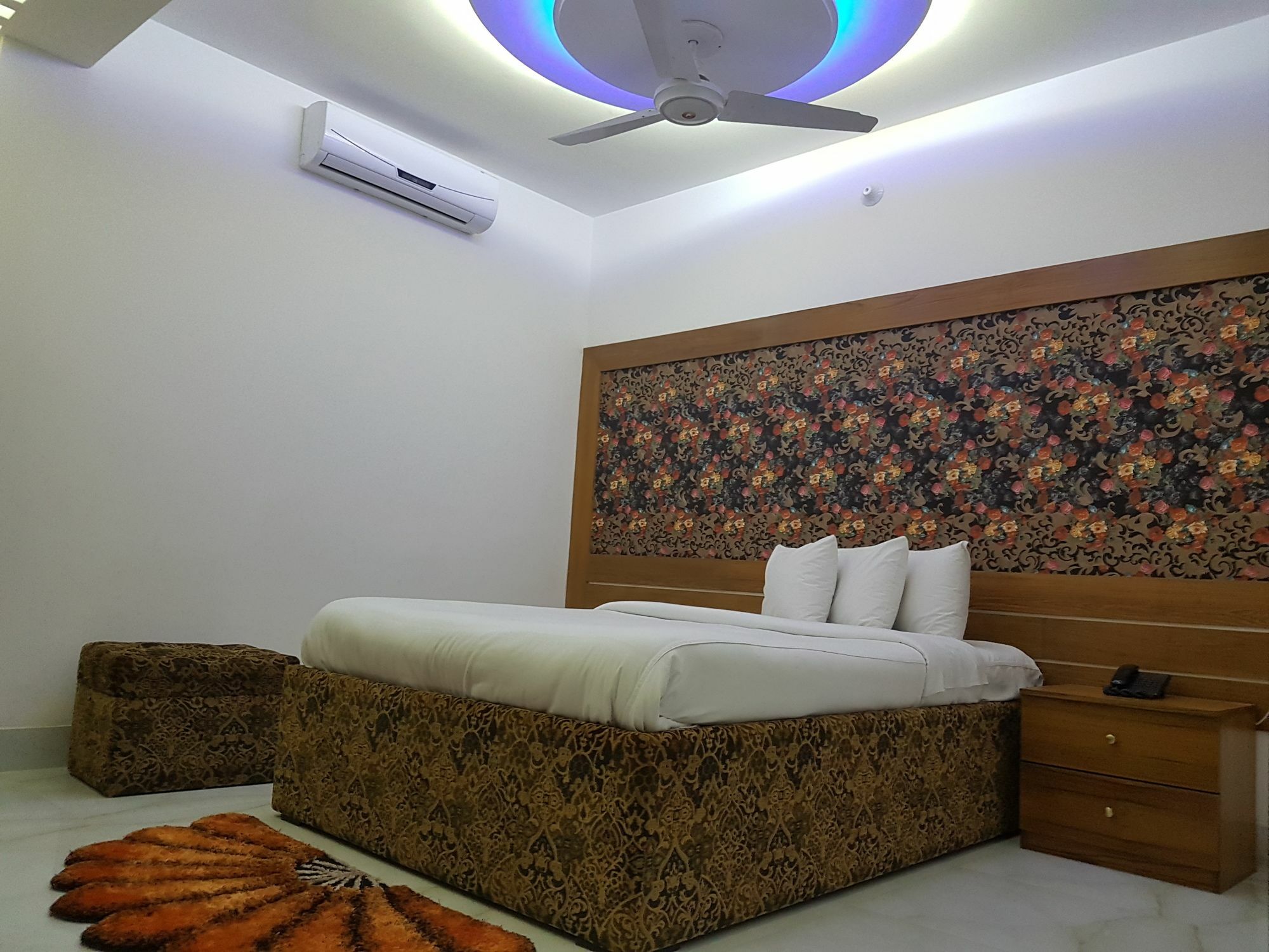 Nagar Valley Hotel Ltd. Dhaka Eksteriør bilde